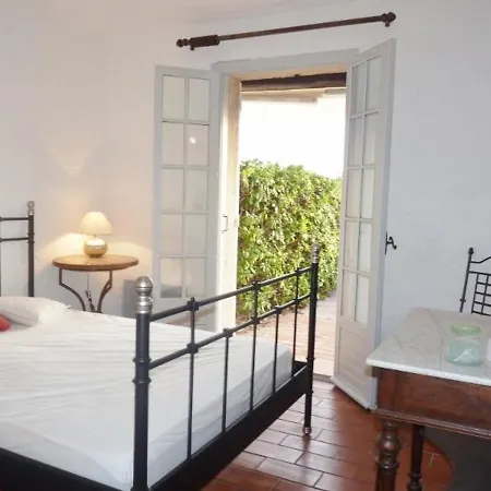 Casa de Férias Mas 2 Avec Piscine Et Tennis à - Fr-1-726-8 La Croix-Valmer