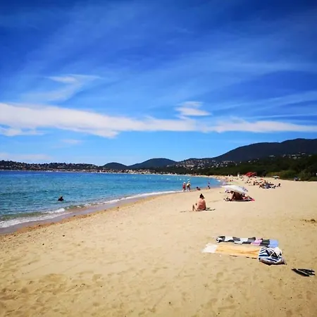 Mas 2 Avec Piscine Et Tennis à - Fr-1-726-8 *